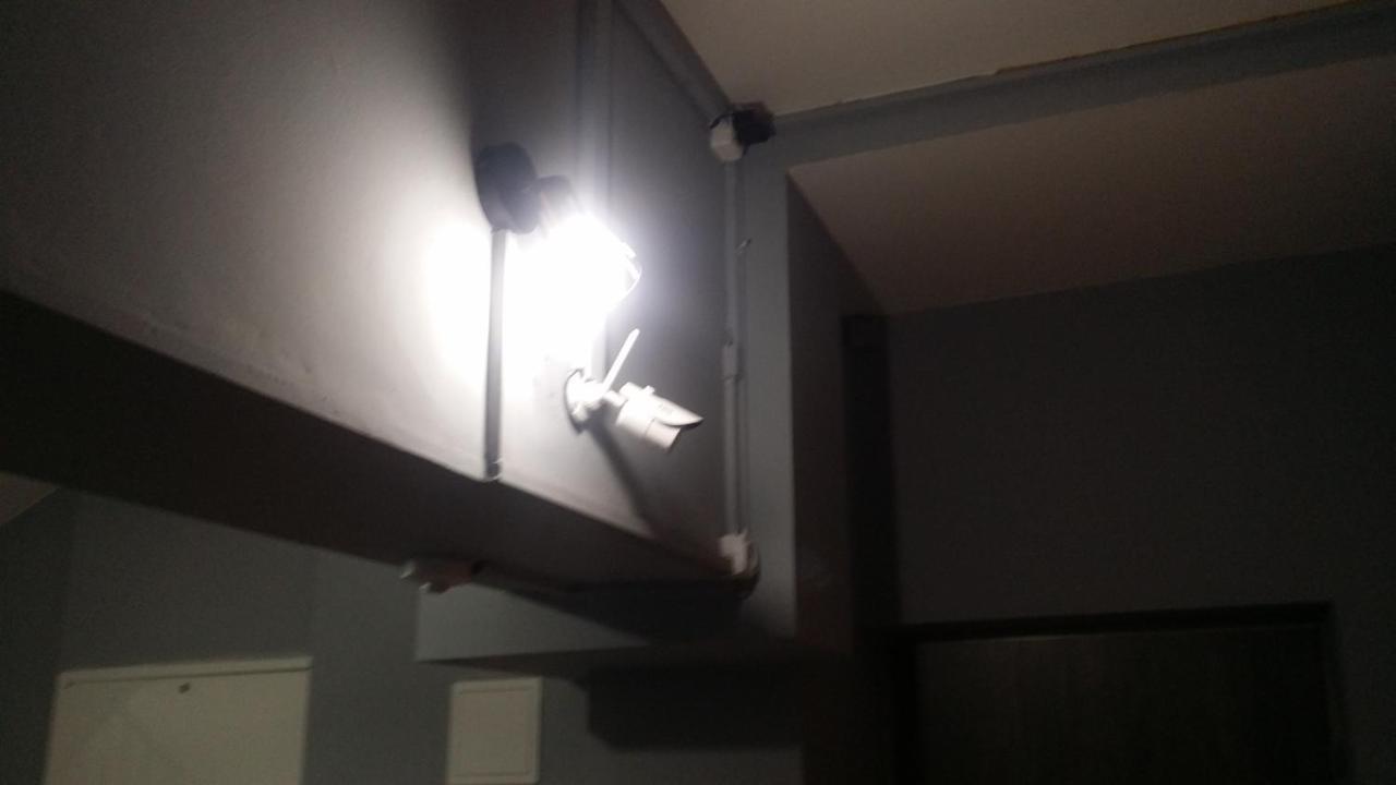 Apartament Venge -Cale Mieszkanie 46M2 Na Wylacznosc - Z Jedna Sypialnia I Jednym Sypialno-Salonem -3 Pietro Bez Windy- Rezerwacja Bez Karty Kredytowej-Klimatyzacja-Netflix-2 Lozeczka Dzieciece- Bezplatny Parking Publiczny วรอตซวาฟ ภายนอก รูปภาพ