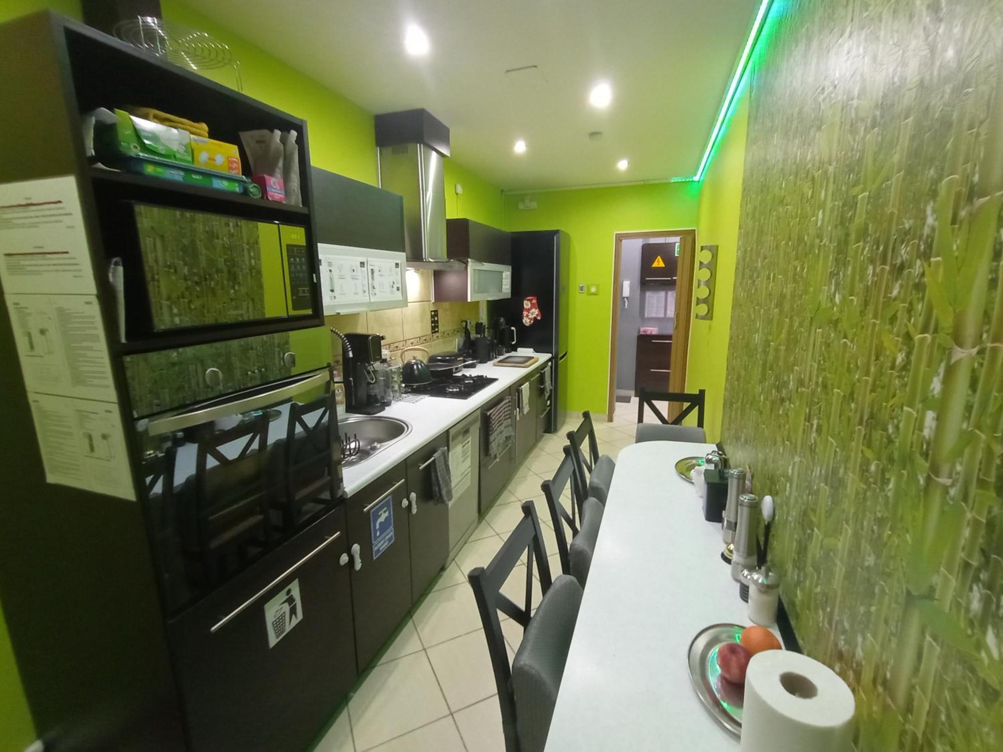 Apartament Venge -Cale Mieszkanie 46M2 Na Wylacznosc - Z Jedna Sypialnia I Jednym Sypialno-Salonem -3 Pietro Bez Windy- Rezerwacja Bez Karty Kredytowej-Klimatyzacja-Netflix-2 Lozeczka Dzieciece- Bezplatny Parking Publiczny วรอตซวาฟ ภายนอก รูปภาพ